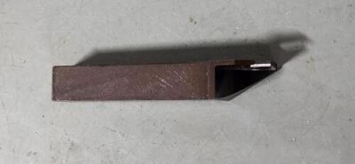 DESCRIPTION: (1) CUT-OFF TOOLHOLDER BRAND/MODEL: HERTEL 2000445 SIZE: 1"SQ SH RETAIL$: $89.78 QTY: 1