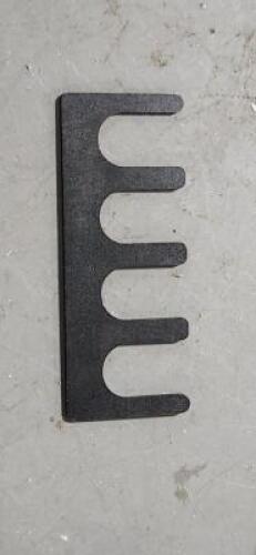 DESCRIPTION: (2) PACKS OF (25) STAMPING SHIMS BRAND/MODEL: DOUGLAS STAMPING DSCH-M100 SIZE: 1mm THICKNESS QTY: 2