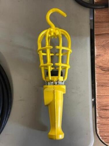 WORK LIGHT