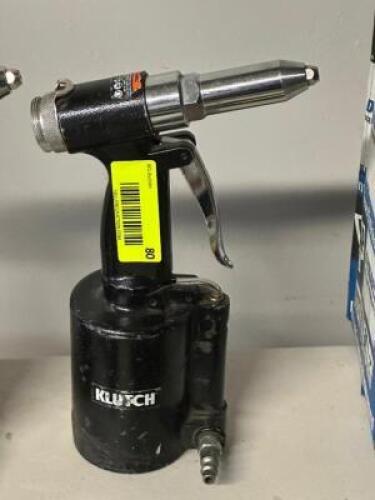 AIR RIVET GUN
