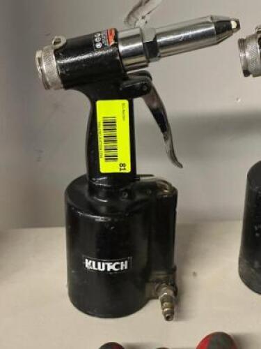 AIR RIVET GUN