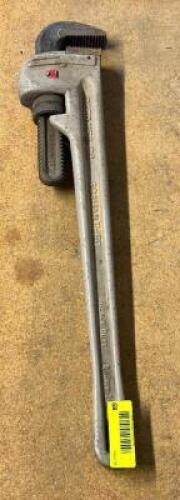 PIPE WRENCH