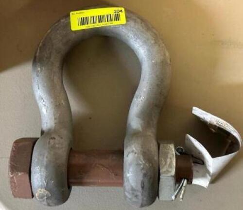 SAFETY ANCHOR SHACKLE