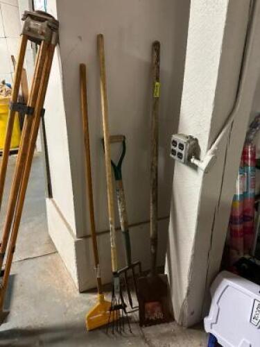 LAWN TOOL SET