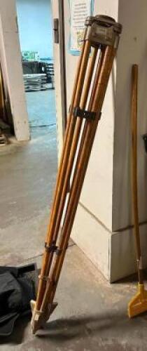 SURVEYING TOOL STAND