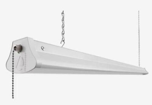 LITHONIA LIGHTING 4-FT 3300-LUMEN WHITE COOL WHITE LED LINEAR GARAGE SHOP LIGHT