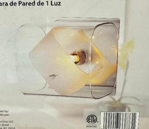 VANITY LIGHT