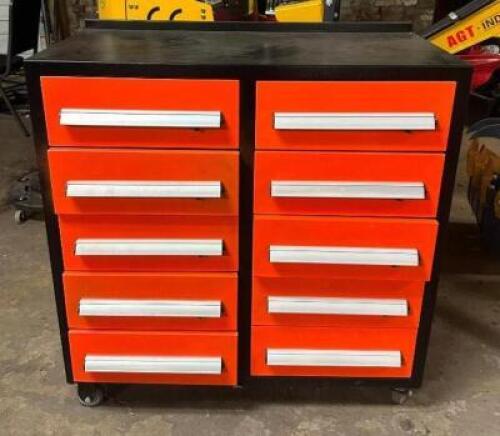 10-DRAWER TOOL CHEST ON CASTERS