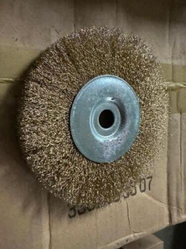 DESCRIPTION: (1) CASE OF 6" WIRE WHEEL BRUSHES BRAND / MODEL: EAZY POWER 9458 ADDITIONAL INFORMATION: 64 IN CASE LOCATION: BAY 6 QTY: 1