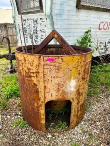 CONCRETE BUCKET
