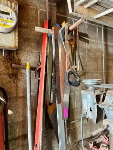 CONTENTS OF WALL HANGAR