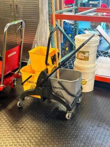 MOP BUCKET