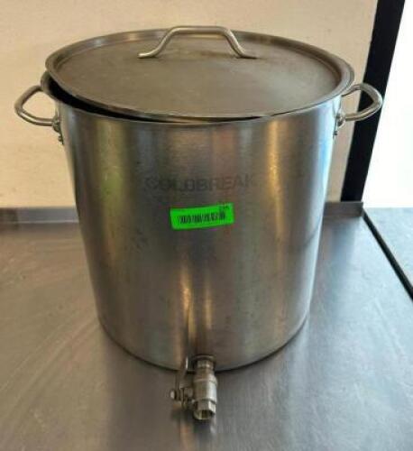 DESCRIPTION: STOCK POT WITH LID AND DRAINAGE SIZE: 15"X15" QTY: 1