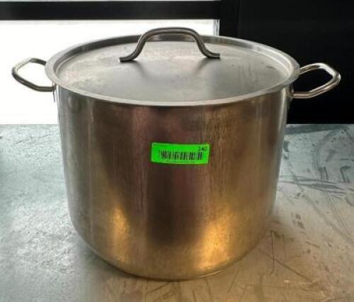 DESCRIPTION: STOCK POT WITH LID SIZE: 14.5"X11.5" QTY: 1