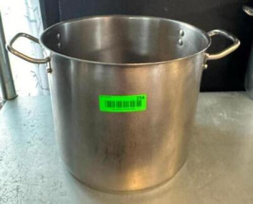 DESCRIPTION: STOCK POT SIZE: 11.5"X10" QTY: 1