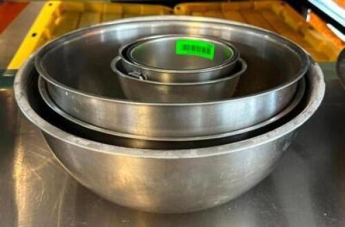 DESCRIPTION: (6) STAINLESS MIXING BOWLS QTY: 6