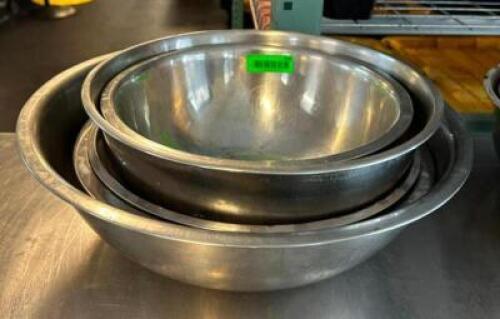 DESCRIPTION: (5) STAINLESS MIXING BOWLS QTY: 5