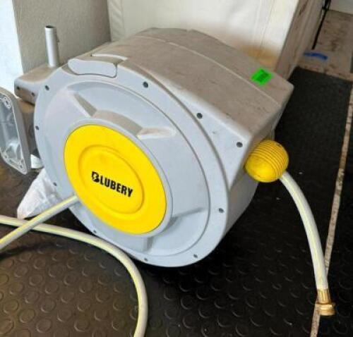 DESCRIPTION: HOSE REEL BRAND/MODEL: LUBERY QTY: 1