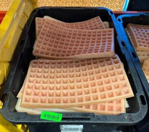 DESCRIPTION: BIN OF ASSORTED SILICONE CANDY MOLDS QTY: 1
