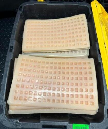 DESCRIPTION: BIN OF ASSORTED SILICONE CANDY MOLDS QTY: 1