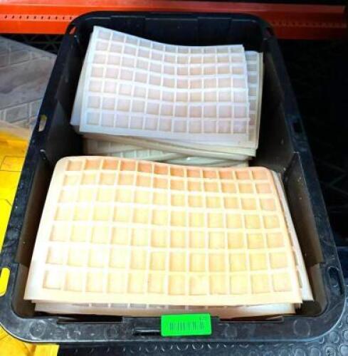 DESCRIPTION: BIN OF ASSORTED SILICONE CANDY MOLDS QTY: 1