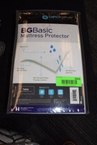 TWIN MATTRESS PROTECTOR