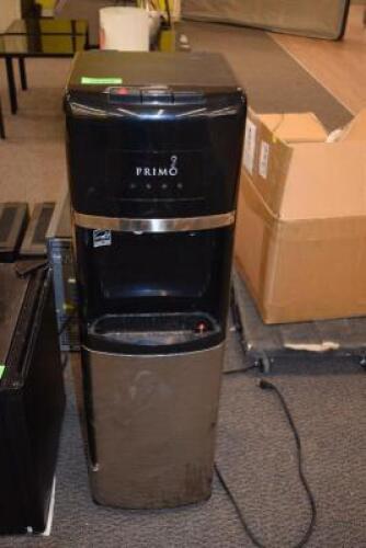 WATER DISPENSER
