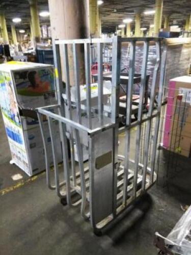 DESCRIPTION: (1) ALUMINUM CART INFORMATION: ALUMINUM SIZE: MUST COME INSPECT QTY: 1