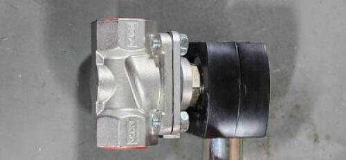 DESCRIPTION: (1) REDHAT STAINLESS STEEL NORMALLY CLOSED GENERAL SERVICE 2-WAY SOLENOID VALVE BRAND/MODEL: ASCO 8210G088 SIZE: 3/4" RETAIL$: $804.00 QT