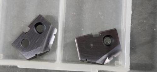 DESCRIPTION: (2) COBALT SPADE DRILL INSERTS BRAND/MODEL: ALLIED 180N-.5690-AN SIZE: #0 RETAIL$: 42.57 PER INSERT QTY: 2