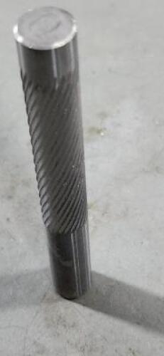 DESCRIPTION: (1) SOLID CARBIDE PILOTED DIE MILLS BRAND/MODEL: CLEVELAND BR00018 SIZE: 1/2" DIA RETAIL$: $32.60 QTY: 1