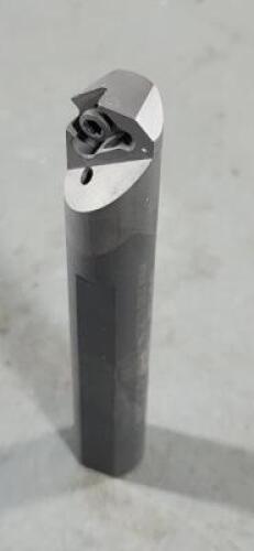 DESCRIPTION: (1) INDEXABLE BORING BAR BRAND/MODEL: MAS` E16H-SCXCR09-2500036 RETAIL$: $382.50 QTY: 1