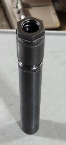DESCRIPTION: (1) DA100 EXTENTION COLLET CHUCK BRAND/MODEL: LYNDEX-NIKKEN 010-EXT-100 RETAIL$: $77.74 QTY: 1