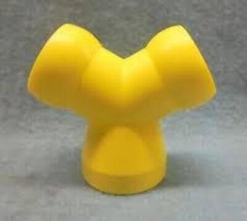 DESCRIPTION: (9) PACKS OF (2) Y FITTINGS BRAND/MODEL: SNAPFLOW SIZE: 3/4 SYSTEM RETAIL$: $21.00 EA QTY: 9