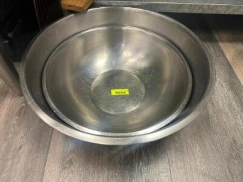 DESCRIPTION (2) LARGE STAINLESS MIXING BOWLS THIS LOT IS: SOLD BY THE PIECE LOCATION KITCHEN QTY 2