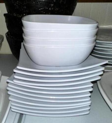 ASSORTED PLATES AND BOWLS