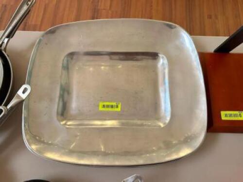 (2)- SERVING PLATTERS