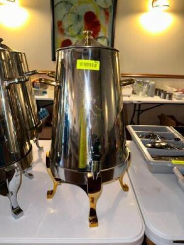 BEVERAGE DISPENSER