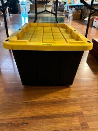 STORAGE BIN WITH LID
