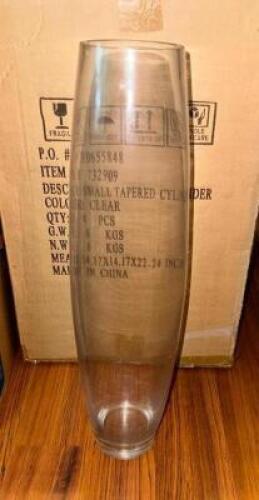(8)- VASES