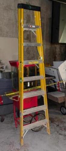 TYPE 1A HEVY DUTY 8 FT. LADDER