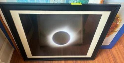 DESCRIPTION FRAMED PRINT 2017 SOLAR ECLIPSE LOCATION BAR QTY 1
