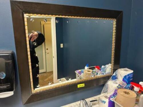 DESCRIPTION 36" X 20" FRAMED WALL MIRROR LOCATION BATHROOM QTY 1