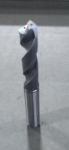 DESCRIPTION: (1) SOLID CARBIDE SML DRILL BITS BRAND/MODEL: SUMITOMO MDW04531HGS3S SIZE: 29/64" DIA RETAIL$: $379.10 QTY: 1