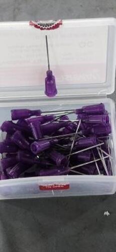 DESCRIPTION: (4) BOXES OF (50)POSILOK 21Gx1 PURPLE PLASTIC HUB NEEDLE BRAND/MODEL: FISHMAN Z513121 SIZE: 1" RETAIL$: $70,81 PER BOX QTY: 4