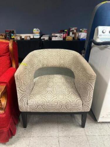 ARM CHAIR