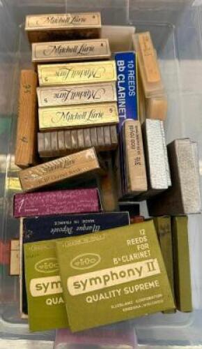 BIN OF Bb CLARINET REEDS