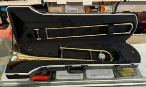 DIRECTOR TROMBONE WITH CASE