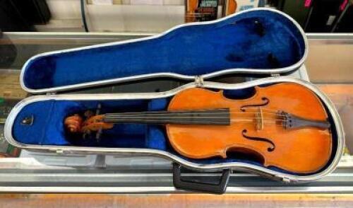 15-1/2 VIOLA WITH CASE