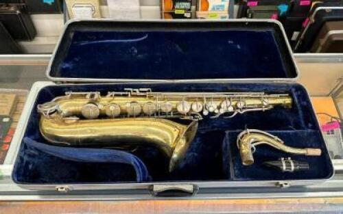 TENOR SAXOPHONE WITH CASE